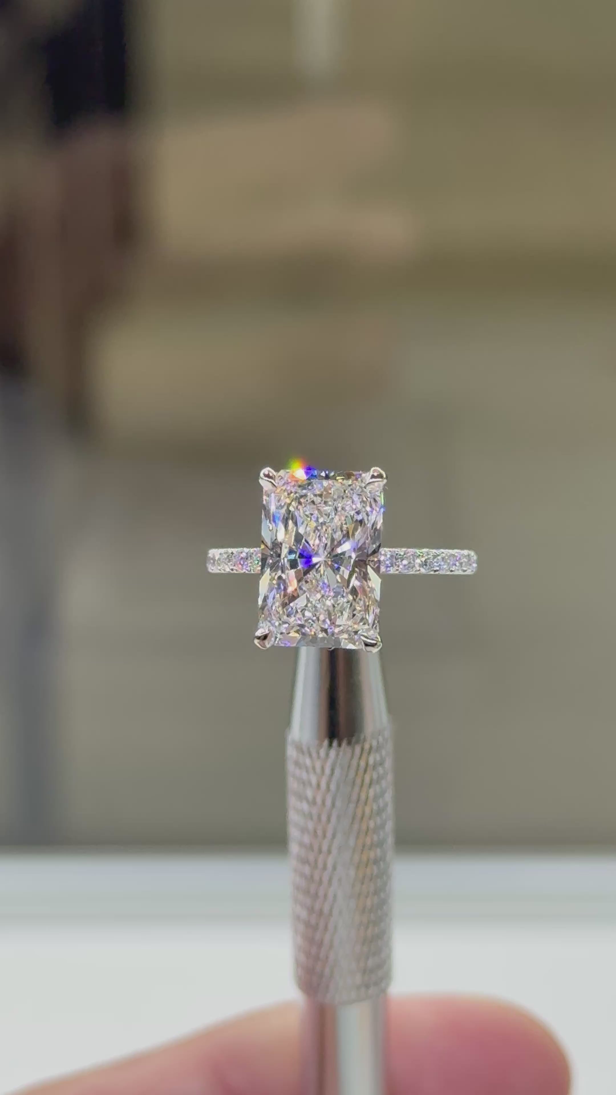 Radiant Cut Signature Setting 2.00mm Thin Band